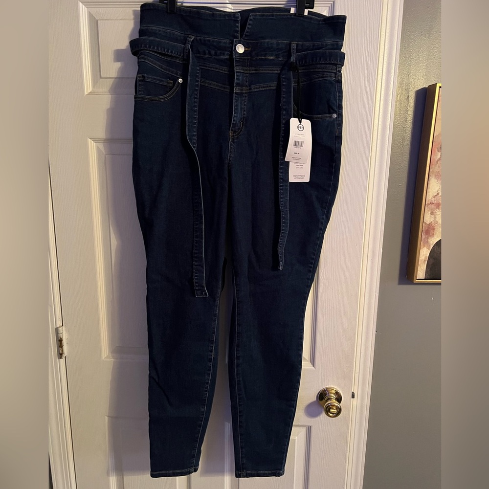 Fashion Figure high waist skinny Jean size 20 bnwt